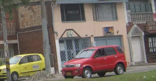 ANGELUS AVENIDA PRIMERO DE MAYO 69 CON 88 ANGELUS AVENIDA PRIMERO DE MAYO 69 CON 88
